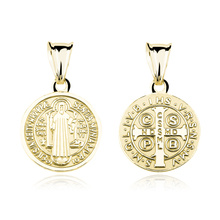 Srebrny pozłacany medalik pr.925 Święty Benedykt
